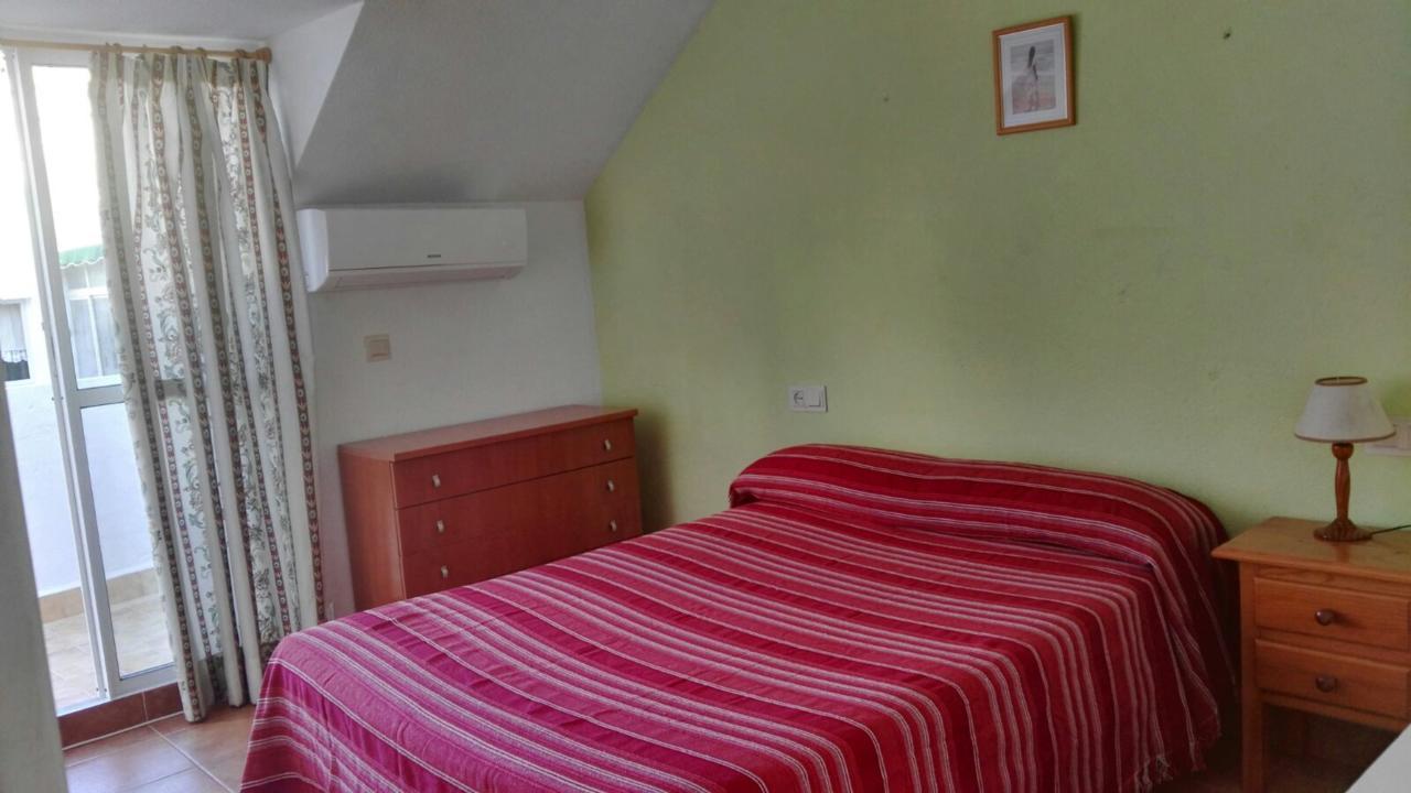 Apartamento Decada Cervantes 19 フエンヒロラ エクステリア 写真
